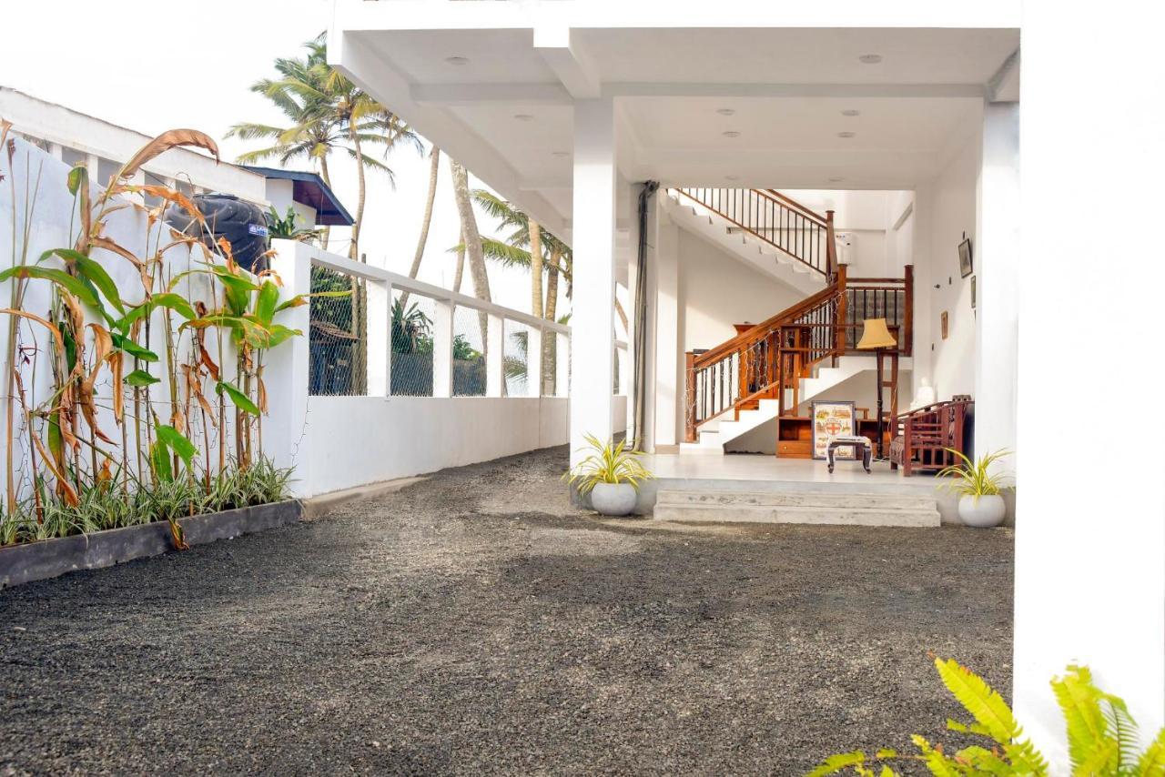 Kavin Beach Hotel Hikkaduwa Exterior foto